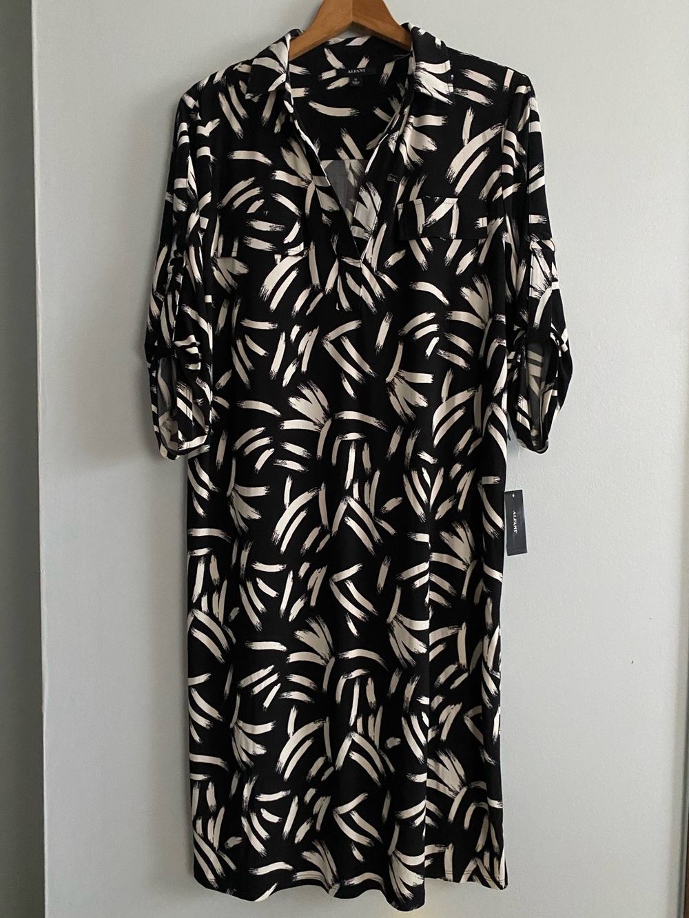 NWT CLASSY ALFANI DRESS - XL